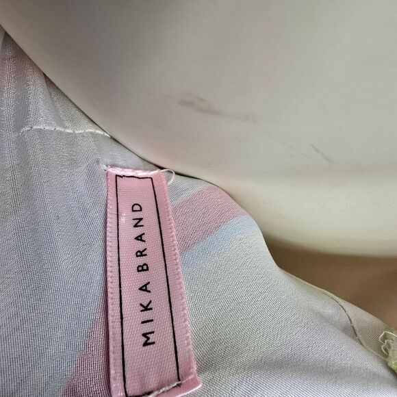 Mika brand small dress R14 - Picture 5 of 5